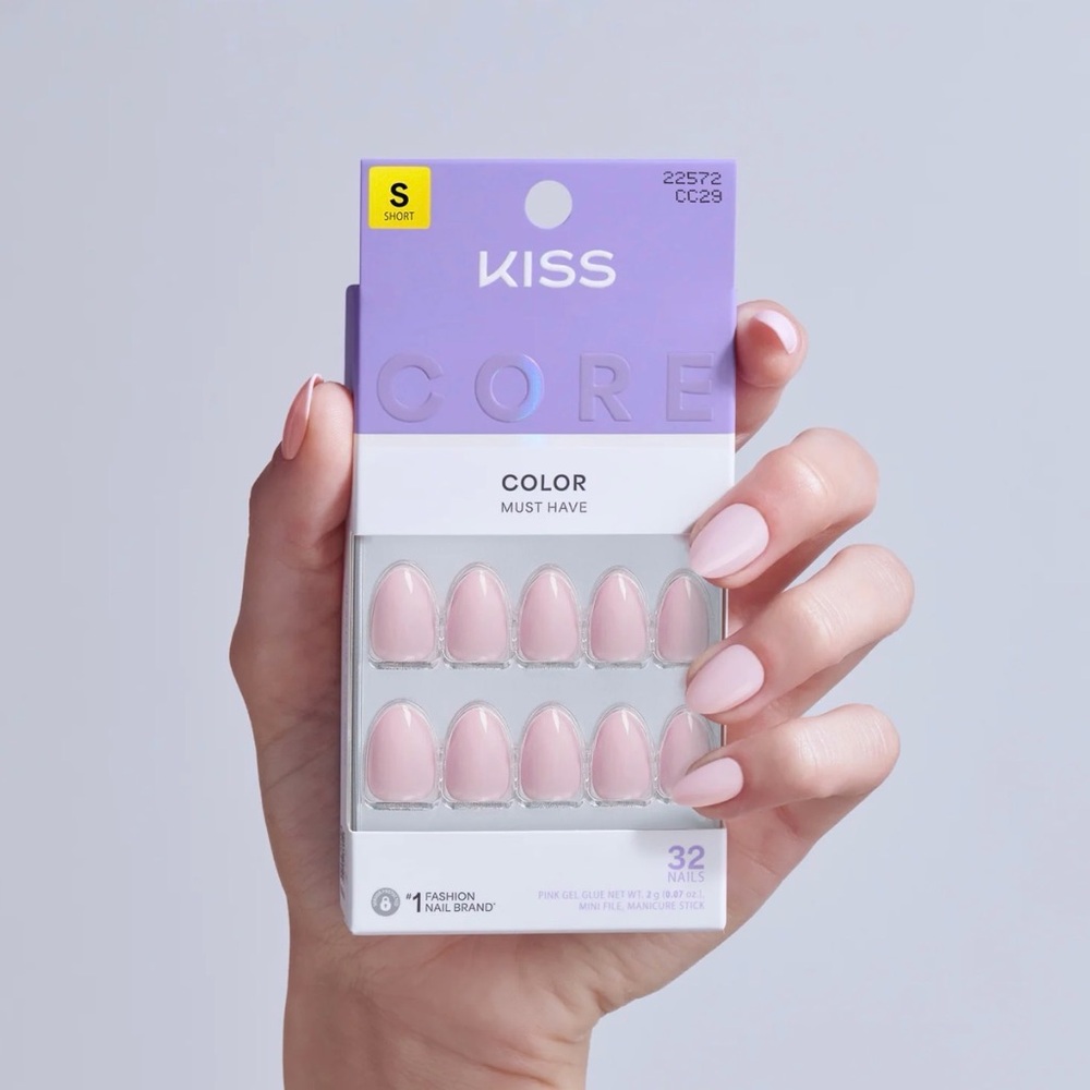 KISS Soft Pink Core Almond Shaped Nails 💅